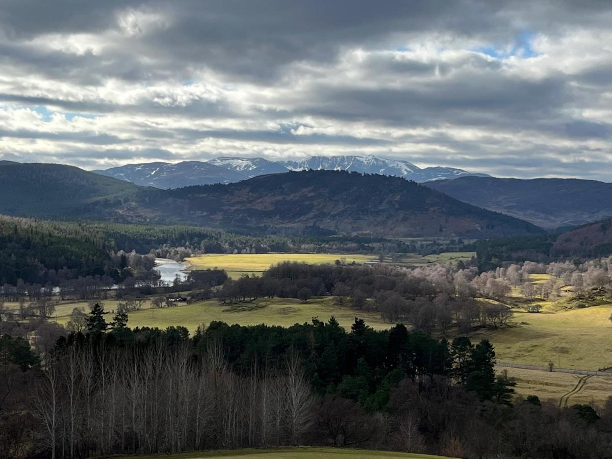 Craggan Bed and Breakfast Ballater Exteriör bild