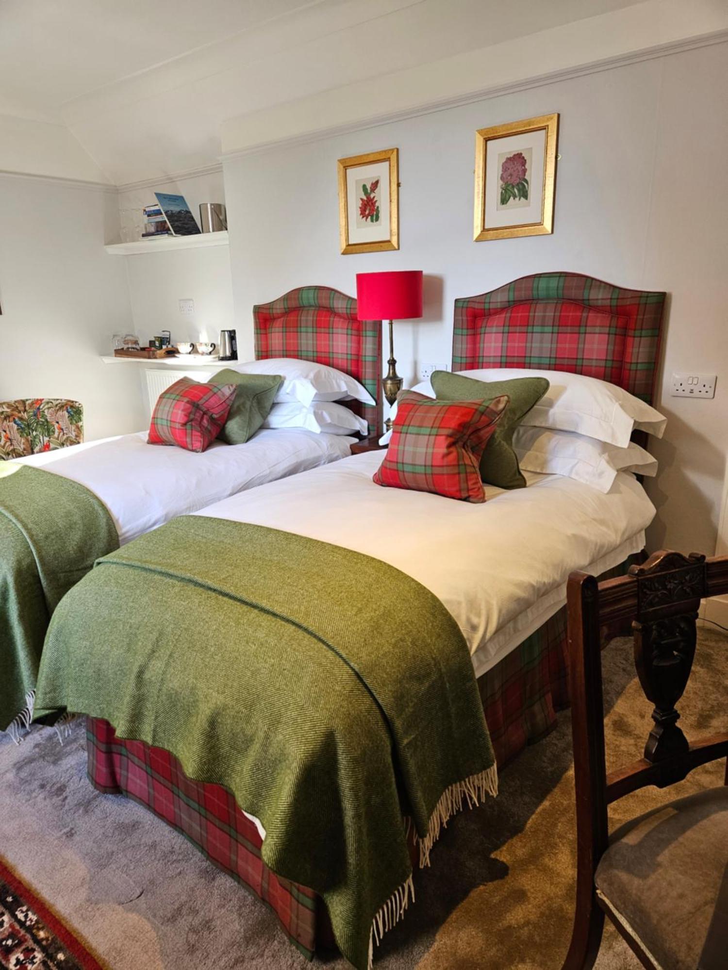 Craggan Bed and Breakfast Ballater Exteriör bild