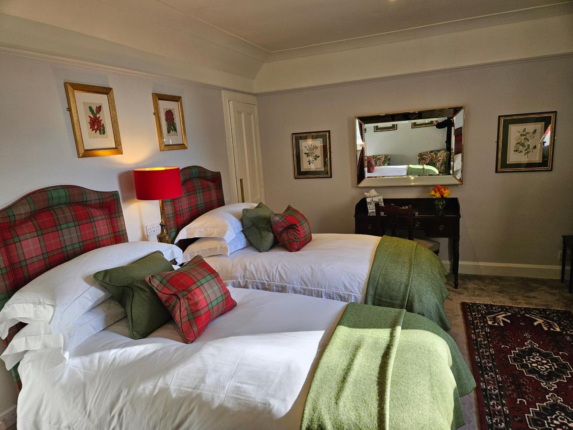 Craggan Bed and Breakfast Ballater Exteriör bild