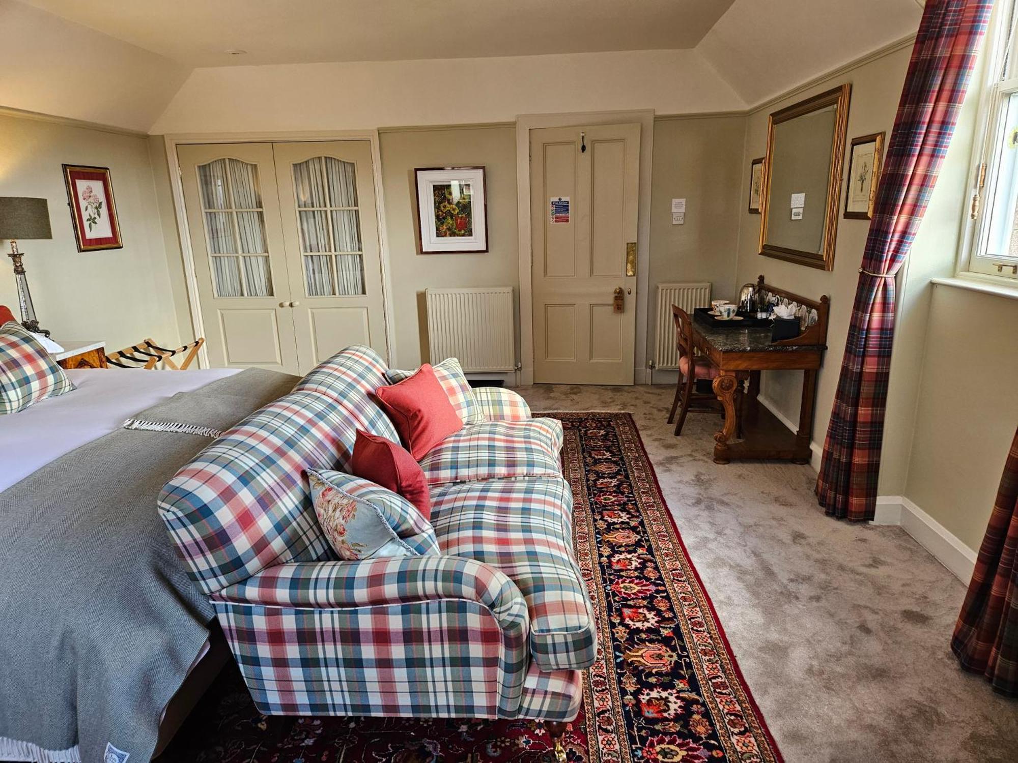 Craggan Bed and Breakfast Ballater Exteriör bild