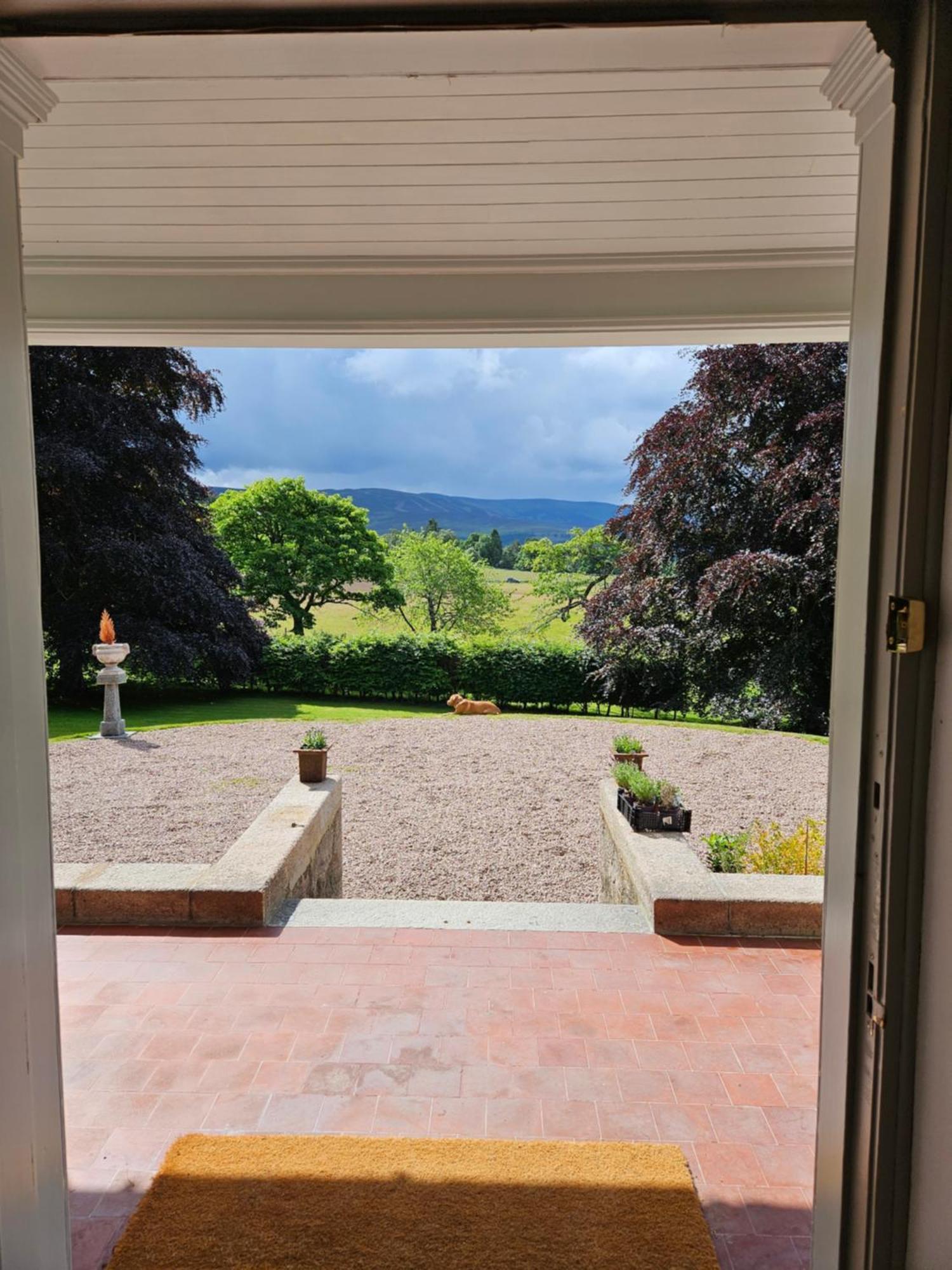 Craggan Bed and Breakfast Ballater Exteriör bild