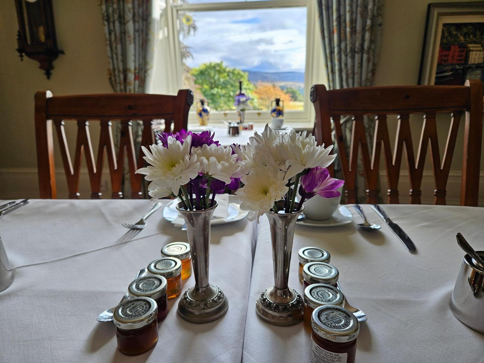 Craggan Bed and Breakfast Ballater Exteriör bild