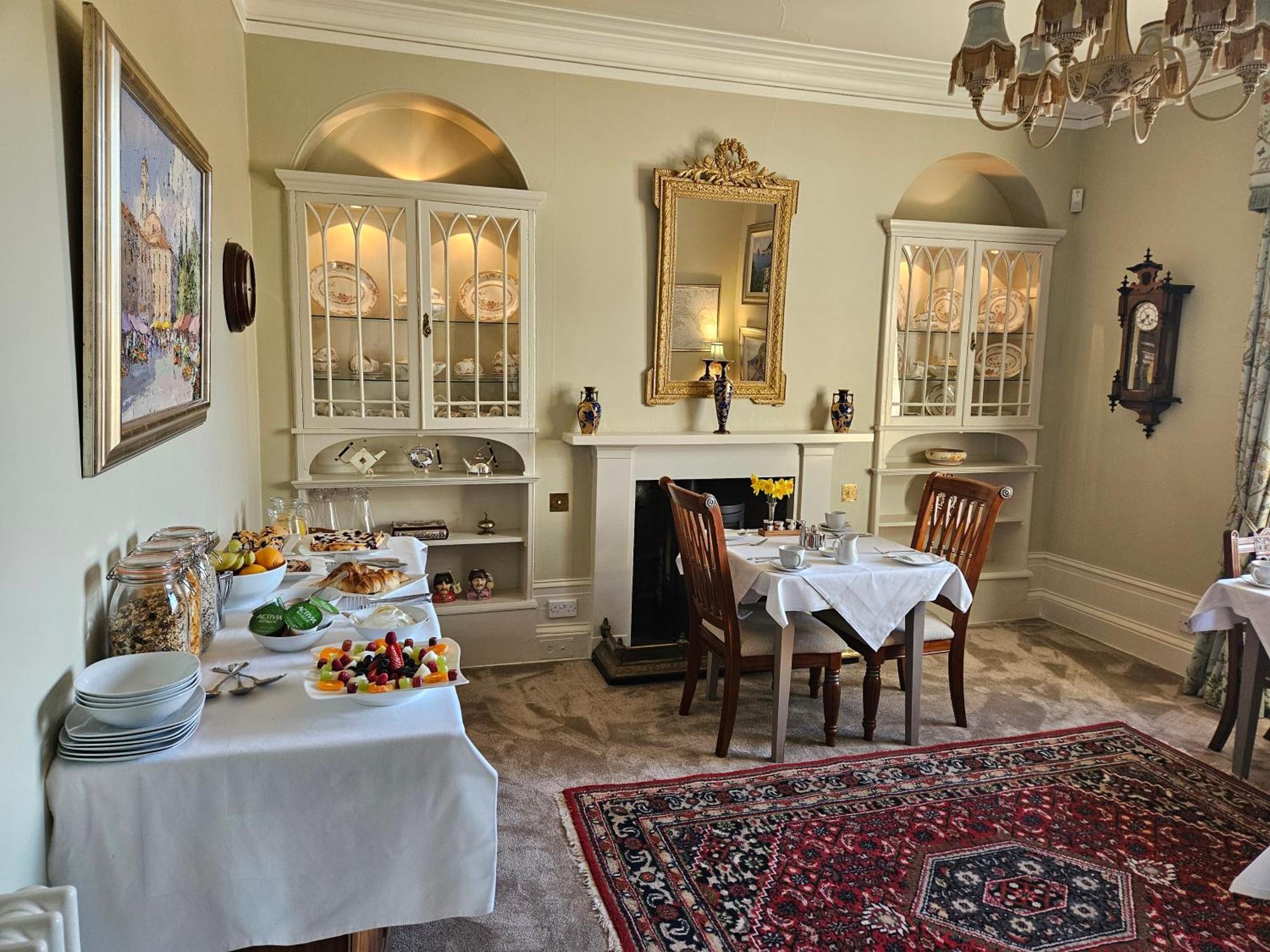 Craggan Bed and Breakfast Ballater Exteriör bild