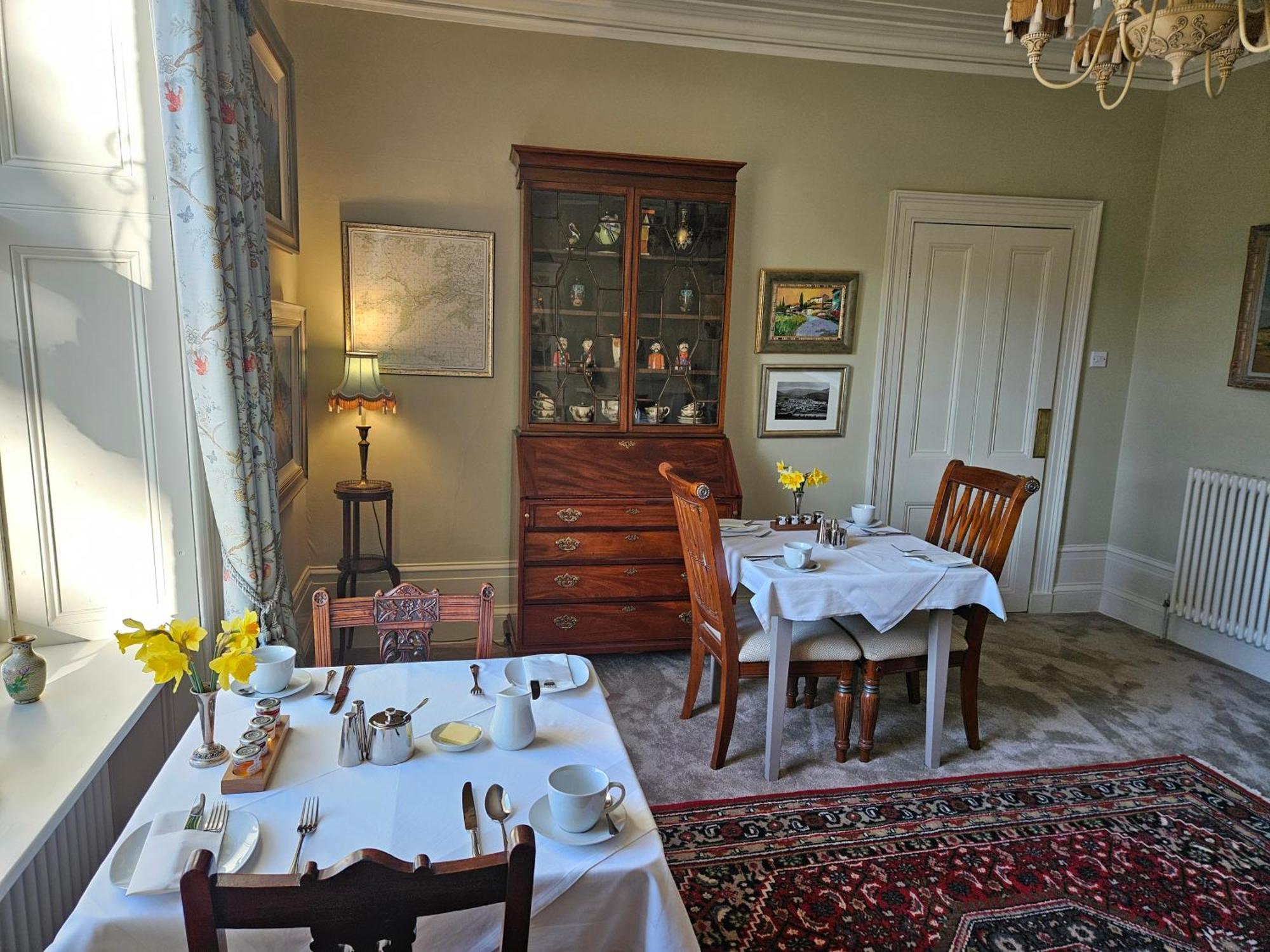 Craggan Bed and Breakfast Ballater Exteriör bild